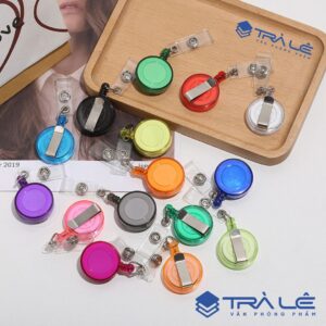 Móc đeo thẻ co rút